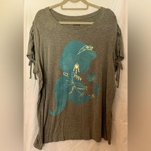 Torrid size 3 Disney’s Aladdin tee with tie details